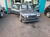 BMW E30 320i 127TKM Original Zustand H Sam... - BMW 320 aus 1987