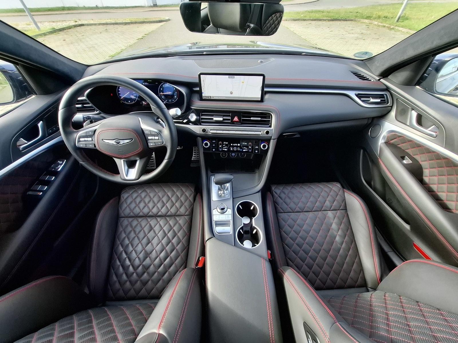Genesis G70 GX8 Shooting Brake 2.0T AWD Sport