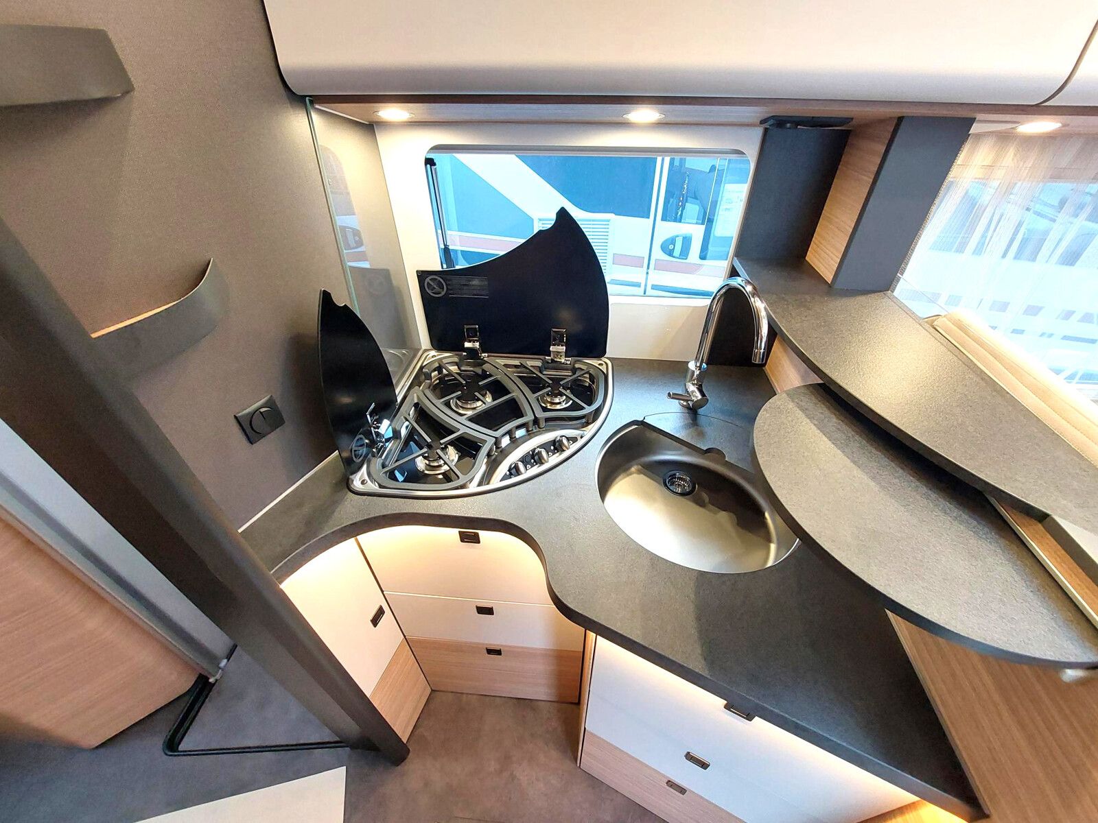 Fahrzeugabbildung Malibu T 470 RB LE K comfort FIAT MARKISE TV LED