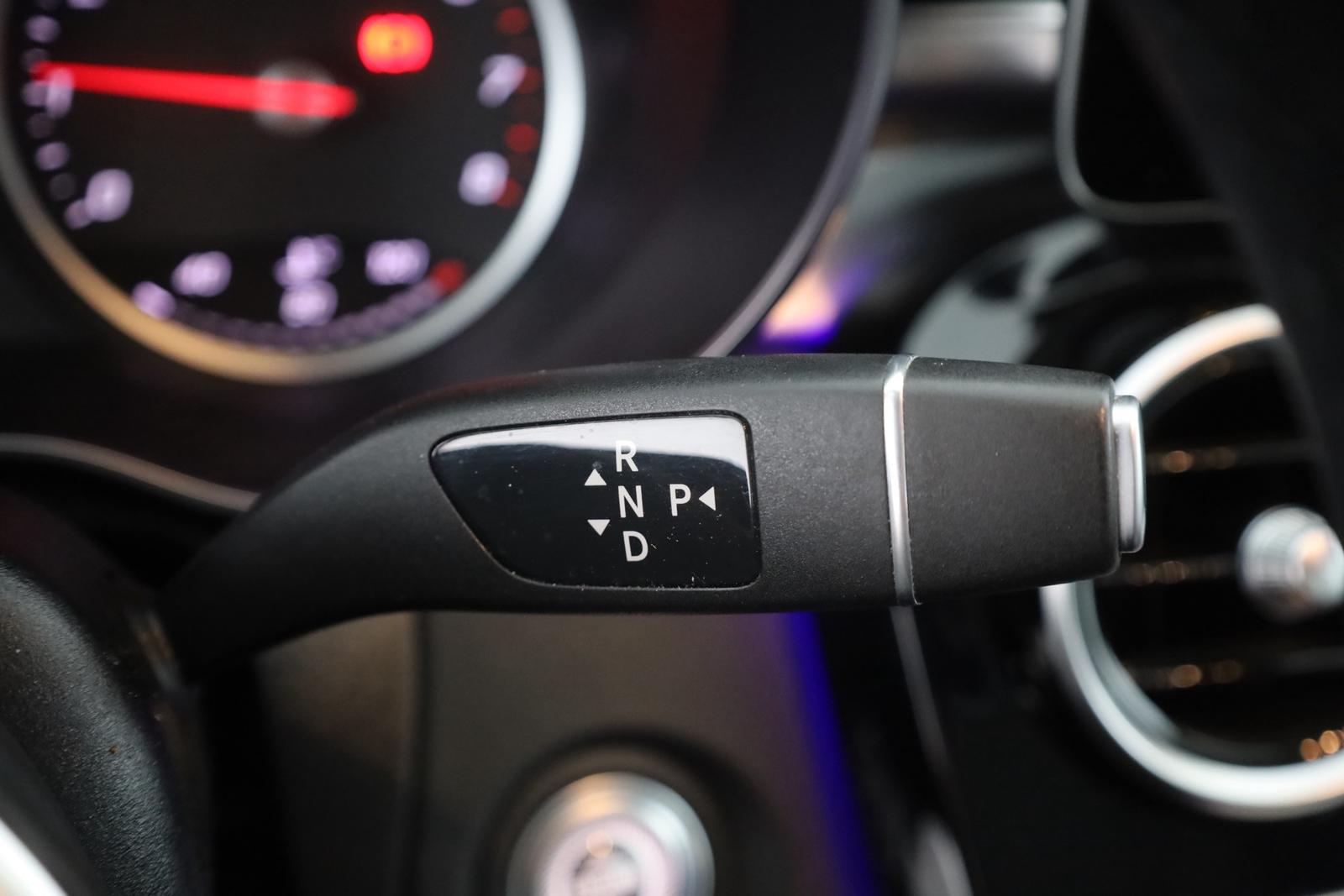 Mercedes-Benz C-Class C180 T Avantgarde LED Navi Teilleder DAB Kamera, миниатюра 20