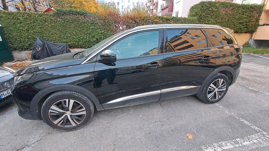 Image of Peugeot 5008