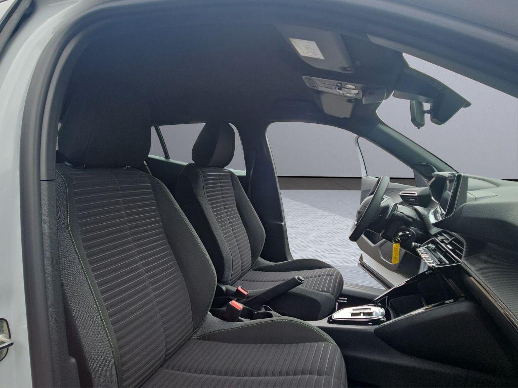 Peugeot 2008 Active BlueHDi 130 EAT8
