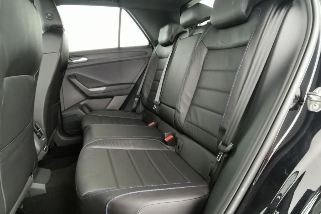 Volkswagen T-Roc R 4Motion 2.0 TSI 221kW 7-Gang DSG 4 Türen