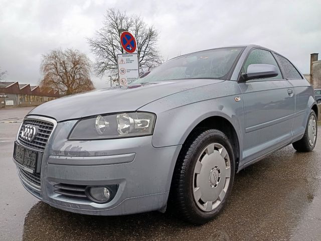 Audi A3 1.6 Attraction