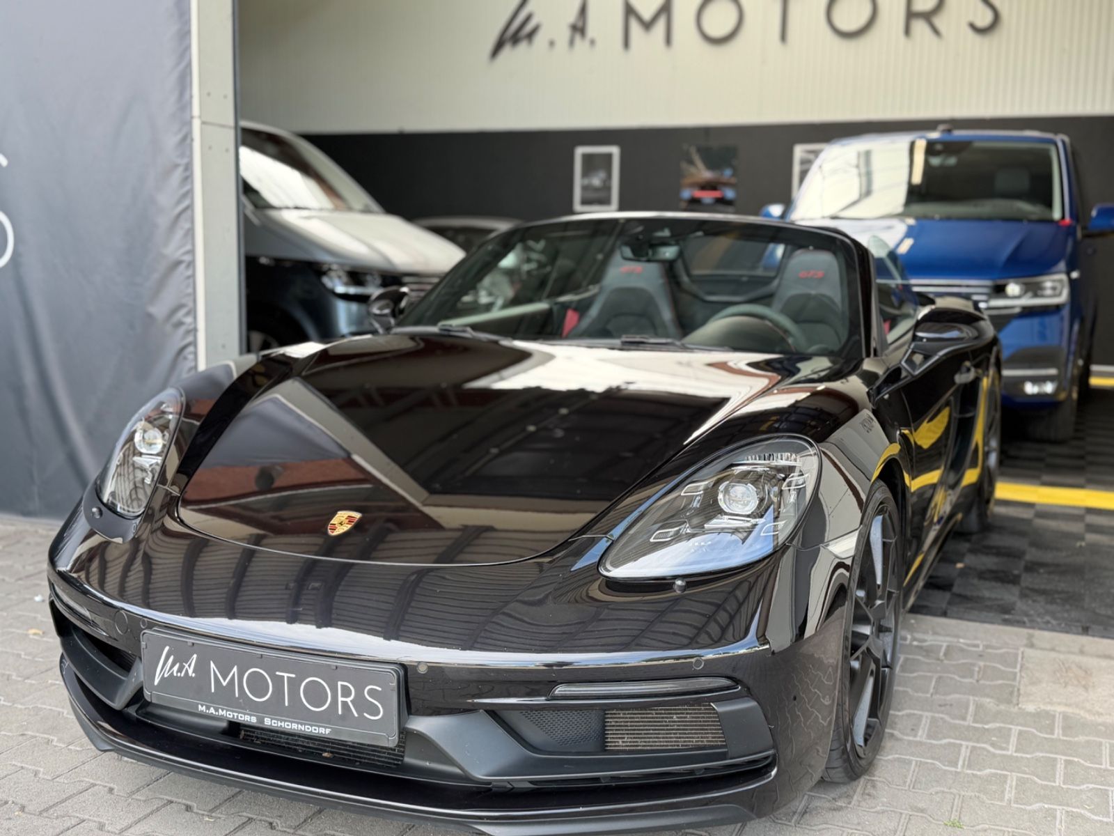 PORSCHE 718 Boxster/GTS 4.0/APPROV/GTS PAKET/BOSE/SP.CHR