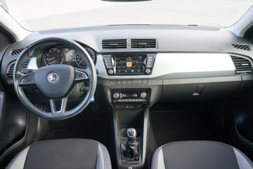 Skoda Fabia - 12