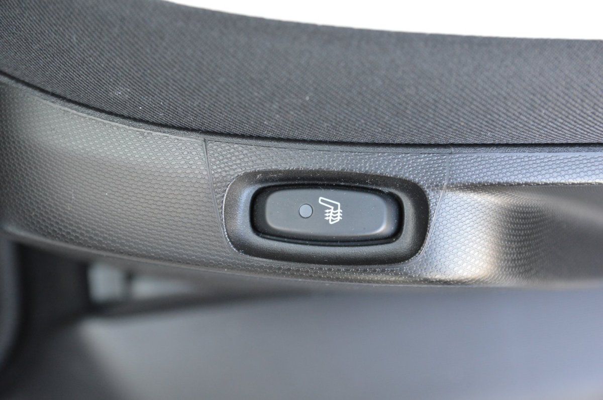 Fahrzeugabbildung Renault Twingo   Techno Electric Navi Kamera Shz Alu