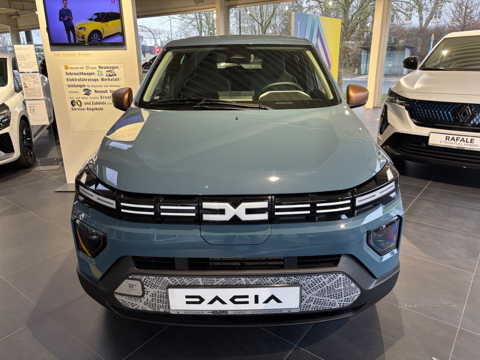 Fahrzeugabbildung Dacia Spring Electric Extreme 65 mit Schuko Typ2
