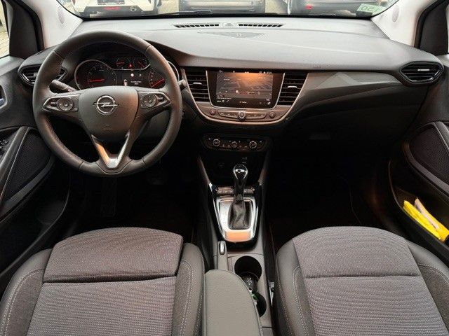 Fahrzeugabbildung Opel Crossland Elegance 130PS Automatik/Navi/Kamera!