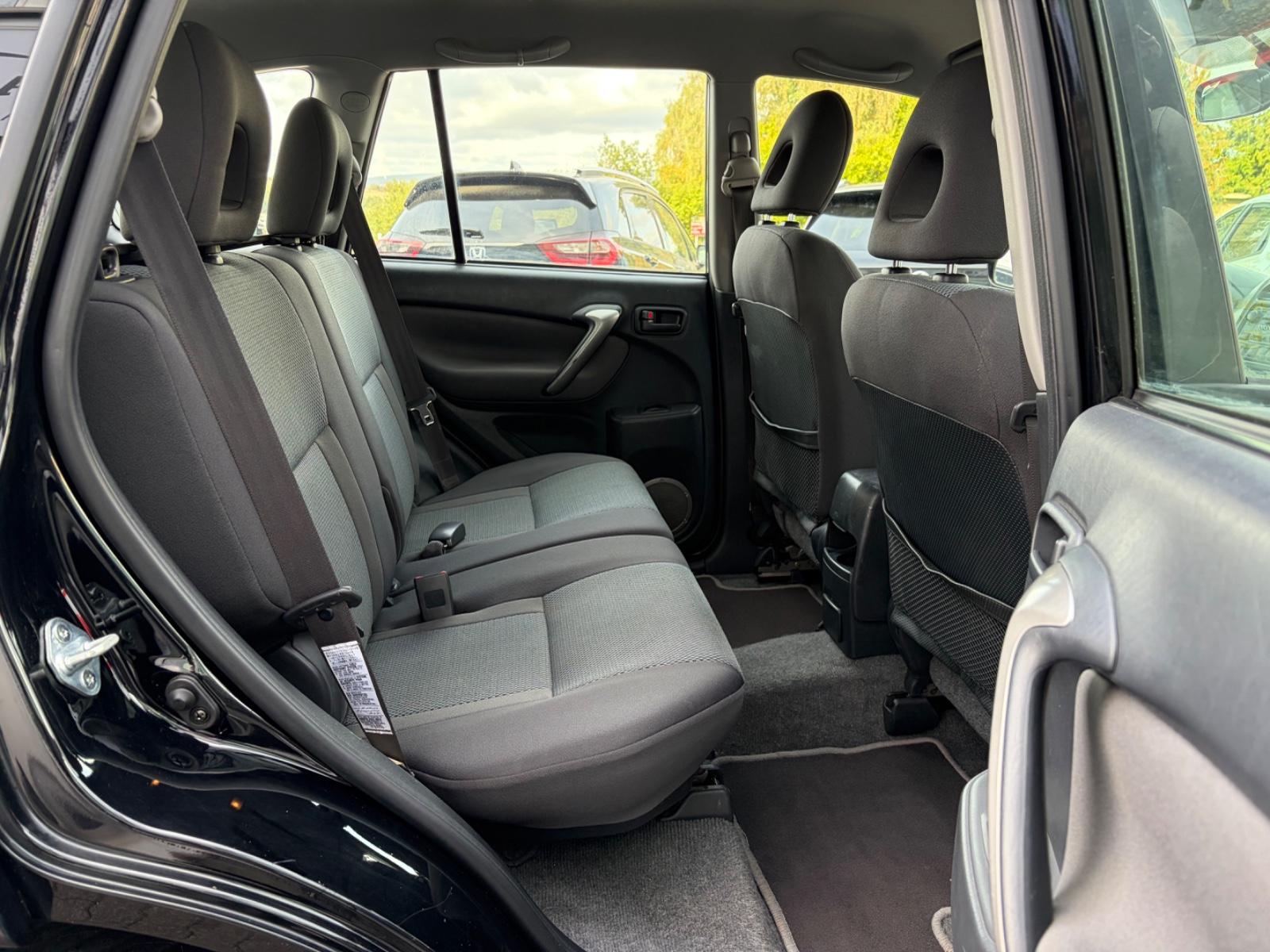TOYOTA RAV 4 2.0 150CH 4X4