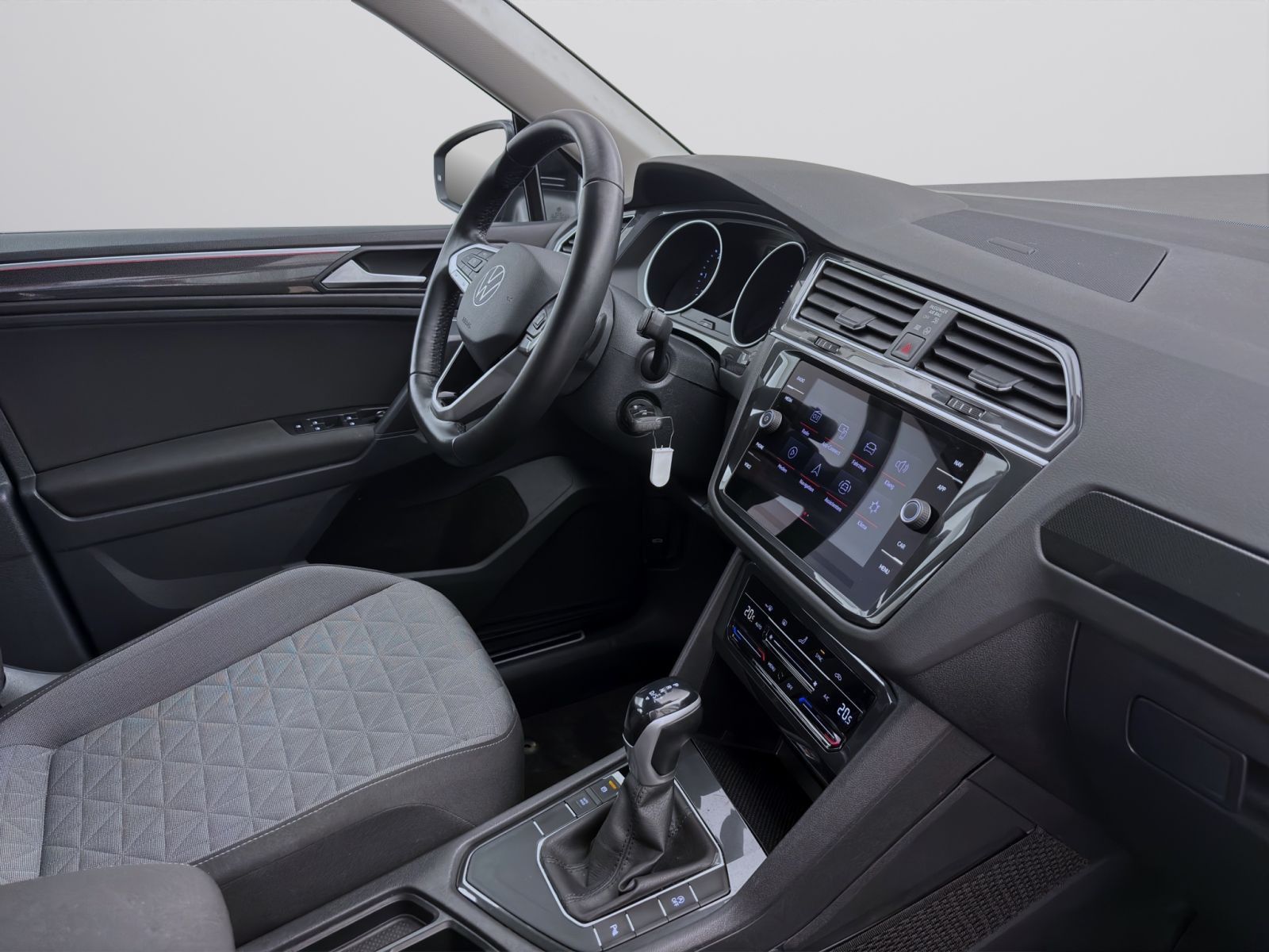 Volkswagen Tiguan - Bild 17