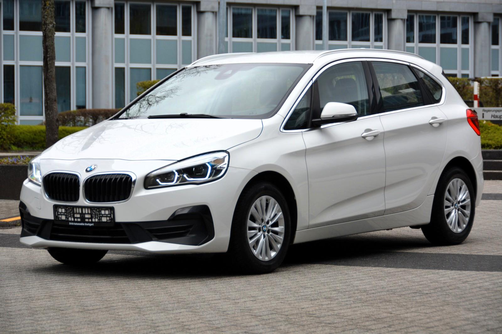 BMW 218 i Advantage Active Tourer| LED| SZH| PDC|GRA