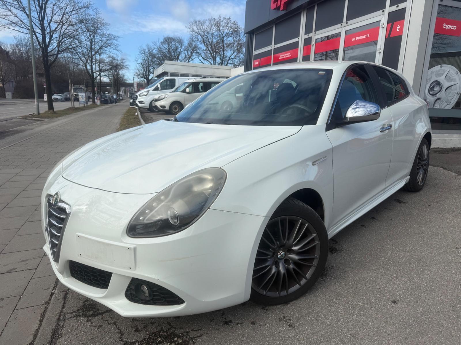 Alfa Romeo Giulietta Turismo EDIZIONE LIMITATA n.019/100