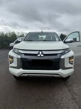 Mitsubishi L200 2,2 Diesel - Mitsubishi L200 Gebrauchtwagen in Berlin