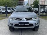 Mitsubishi L200 2.5DI-D INTENSE Doppelkabine 1H*AHK*RFK* - gebrauchte Mitsubishi L200 aus dem Jahr 2012