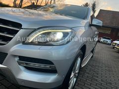 MERCEDES-BENZ ML 350 BlueTEC 4MATIC*Keyless*4xSZH*Pano*RFK*VOL MERCEDES-BENZ ML 350 BlueTEC 4MATIC*Keyless*4xSZH*Pano*RFK*VOL