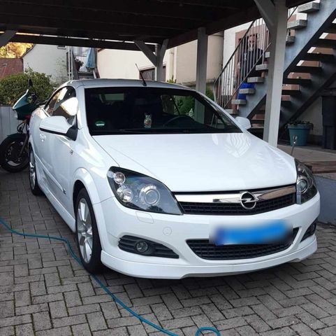 Opel Astra H Twin top Cabrio OPC-line