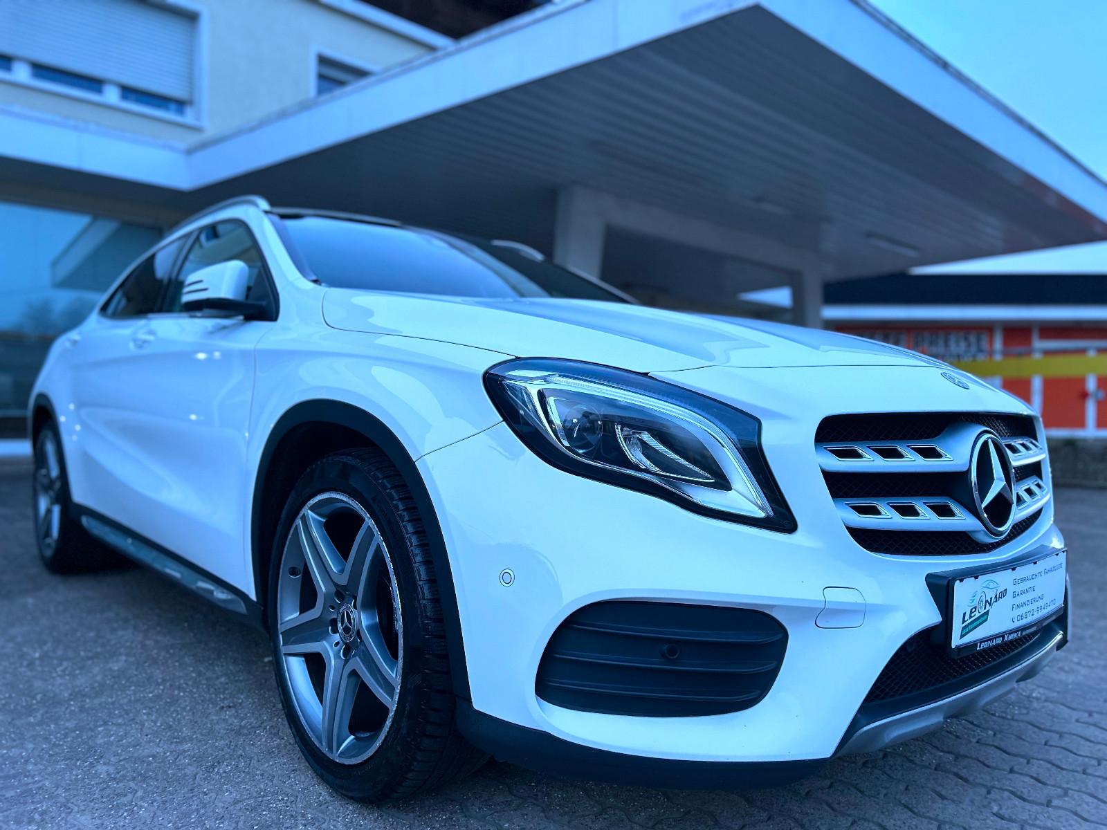 Mercedes-Benz GLA 180 AMG 1,6 Ltr Aut Navi LED Kamera Panorama
