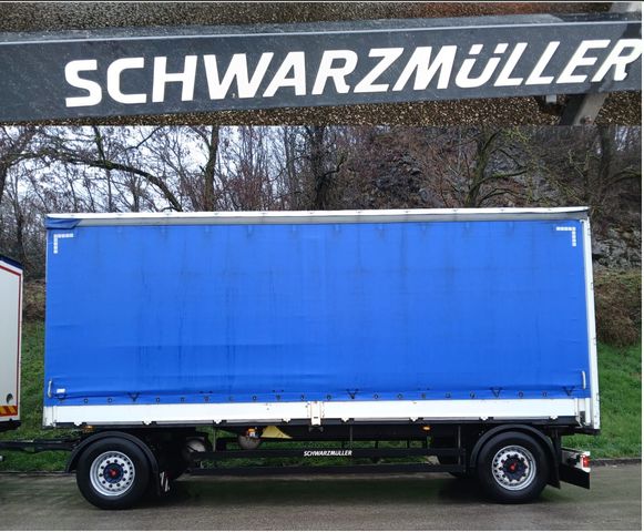 Schwarzmüller BORDWÄNDE/EDSCHA VERDECK/SAF/TÜV