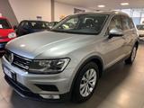 Volkswagen Tiguan 2.0 TDI SCR Business BlueMotio - Volkswagen Tiguan mit Diesel-Antrieb: Kombi
