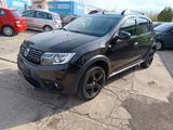 Dacia Sandero II Stepway Prestige/Navi/Temp. - Dacia Sandero mit LPG-Antrieb: Geländewagen