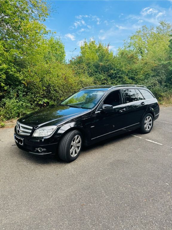 Image of Mercedes-Benz C 220