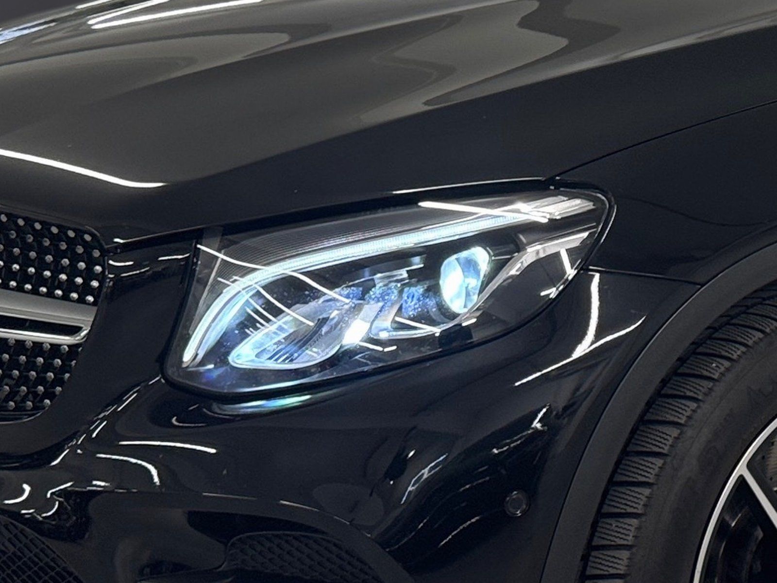 Fahrzeugabbildung Mercedes-Benz GLC 250 4M AMG*Distronic*LED*Comand*AHK*360*Totw