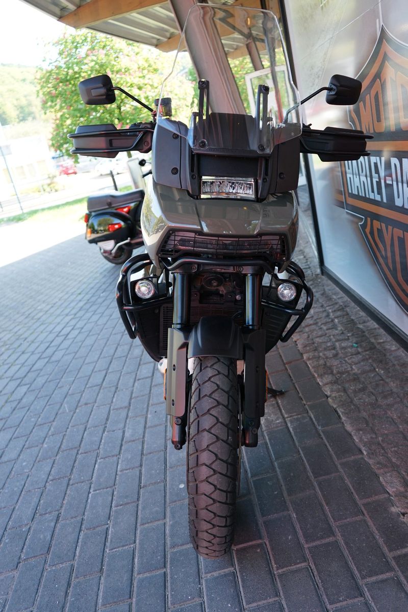Fahrzeugabbildung Harley-Davidson Pan America Special RA 1250 S mit Jekill & Hyde
