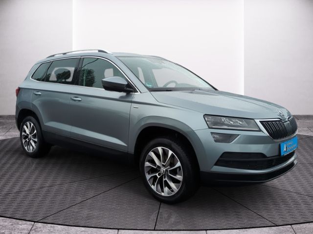Fahrzeugabbildung SKODA Karoq 1.5 TSI DSG Clever AHK NAV FRONTSCHEIBENHZ