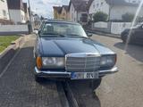 Mercedes-Benz CE 230 - Mercedes-Benz aus 1985: Coupe