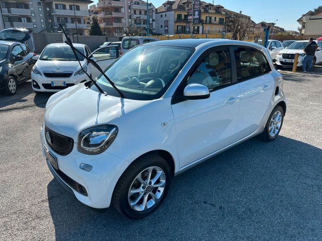 Smart SMART FORFOUR PASSION 1.0BENZINA 70CV