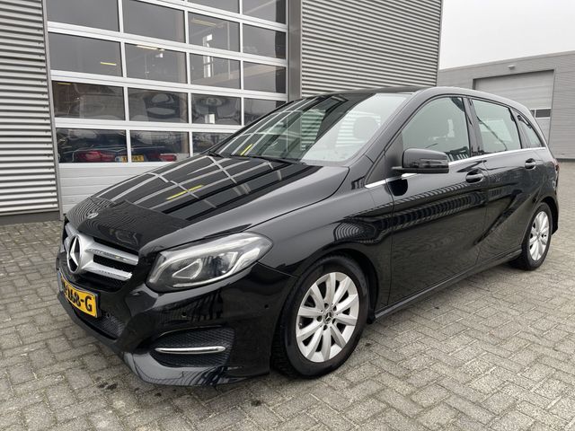 Mercedes-Benz B 180 Business Solution