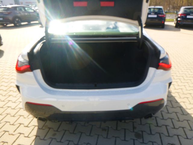 Fahrzeugabbildung BMW 420 d Coup'e >M Sport<