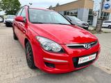 Hyundai i30 cw Edition+  + Klima + 8fach bereift - Hyundai i30: Edition