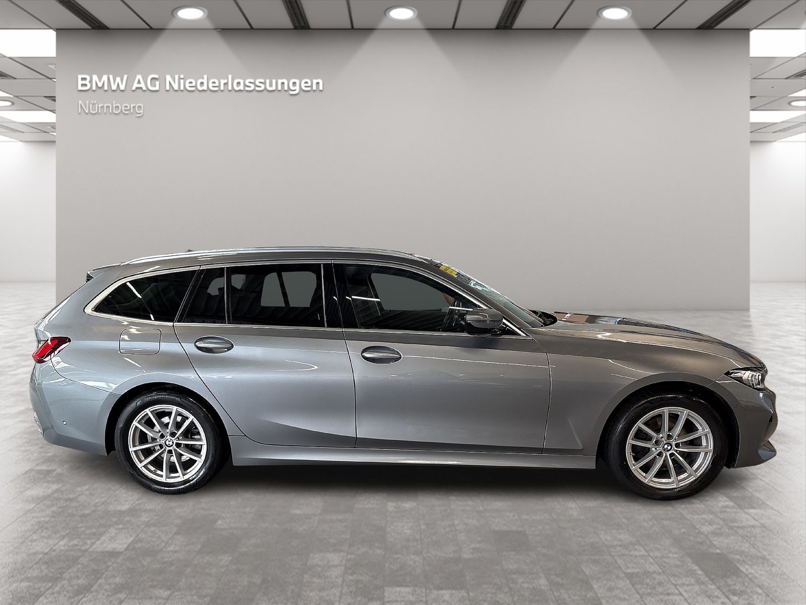 BMW 320i Touring Kamera Sitzheizung Abstandstempoma foto 2