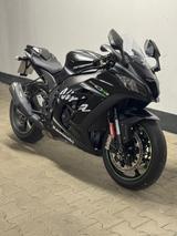 Kawasaki Ninja ZX-10RR 2017 - Offers