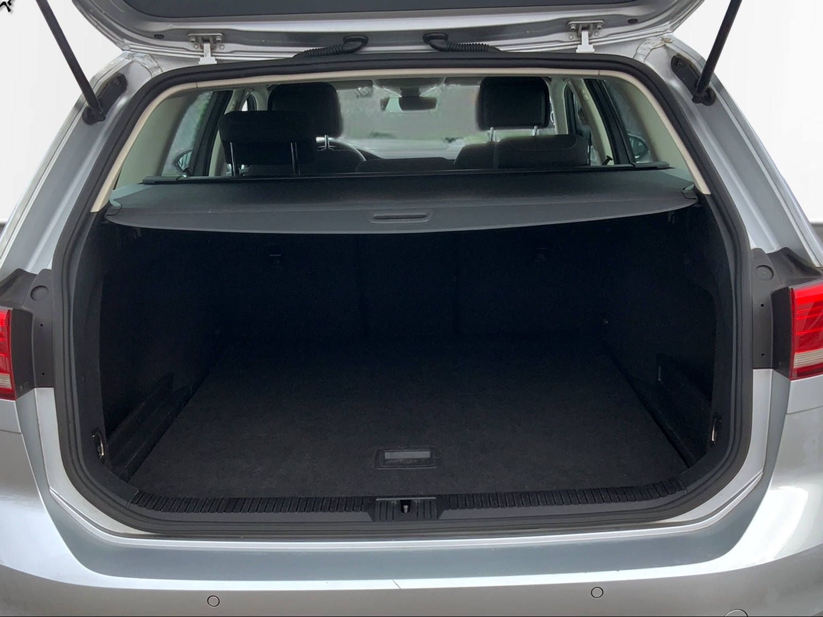 Passat Variant 2.0 TDI Comfortline RFK,NAV,SHZ,