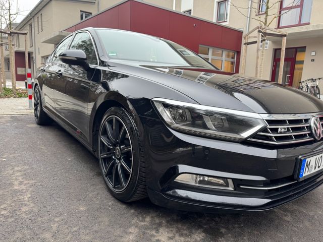 VW Passat R-Line B8 2.Hand-TÜV Neu S-Heft tausch ..