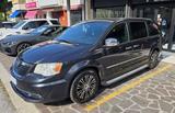 Lancia Voyager Voyager 2.8 Turbodiesel S 177 CV  - graue Lancia Voyager