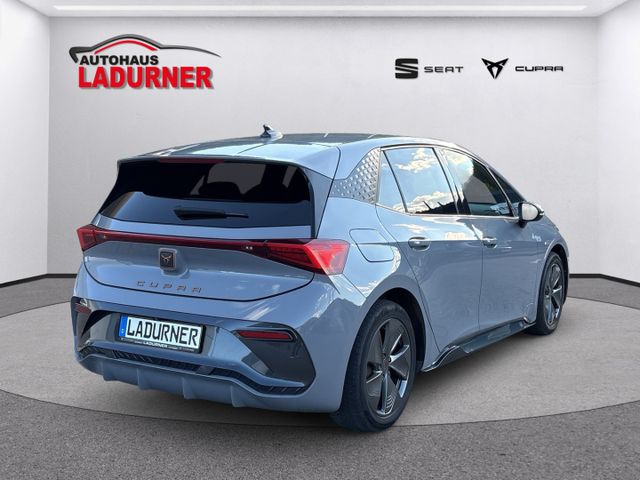 Born 150 kW 60KwH *Navi/ACC/RFK/LED*