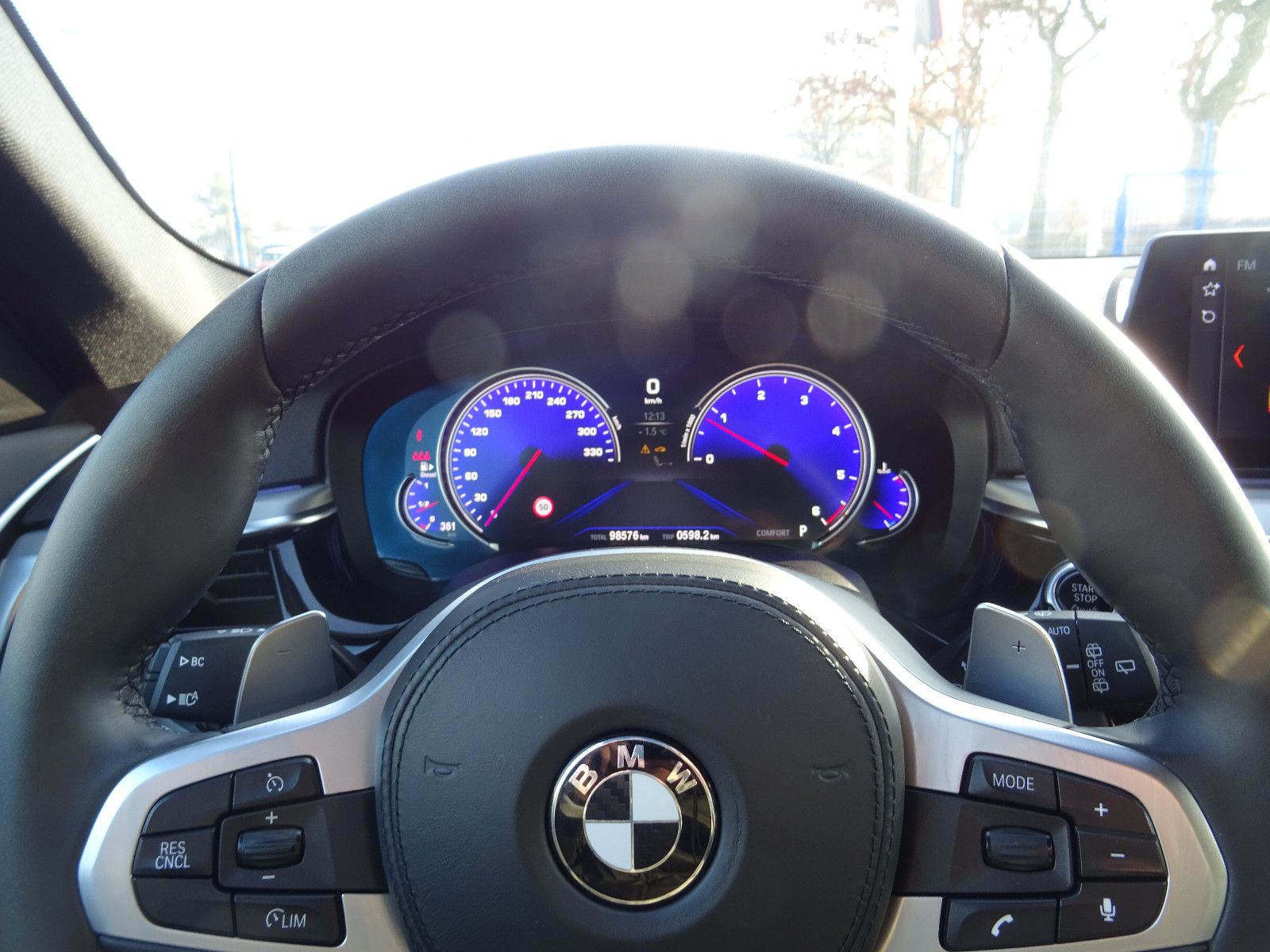 BMW 525d Touring M Sport-HeadUp-LED-Alu20''-AHK foto 12