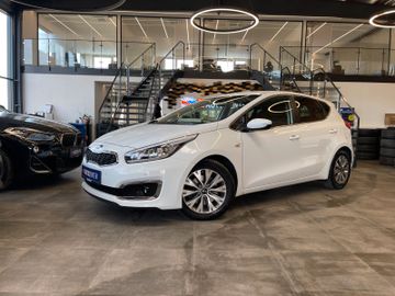 Kia cee'd  CeedCee'd *1.HAND*NAVI*TEMPO*KAMERA*LKHZ*
