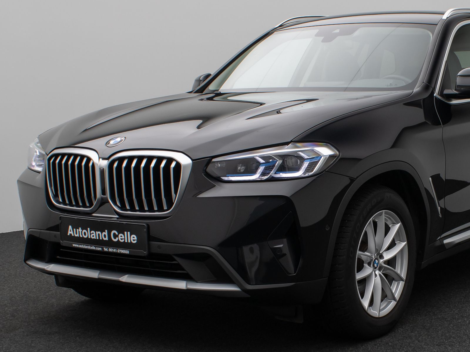Fahrzeugabbildung BMW X3 xD20i Laser Kamera HiFi Komfort Alarm Sport