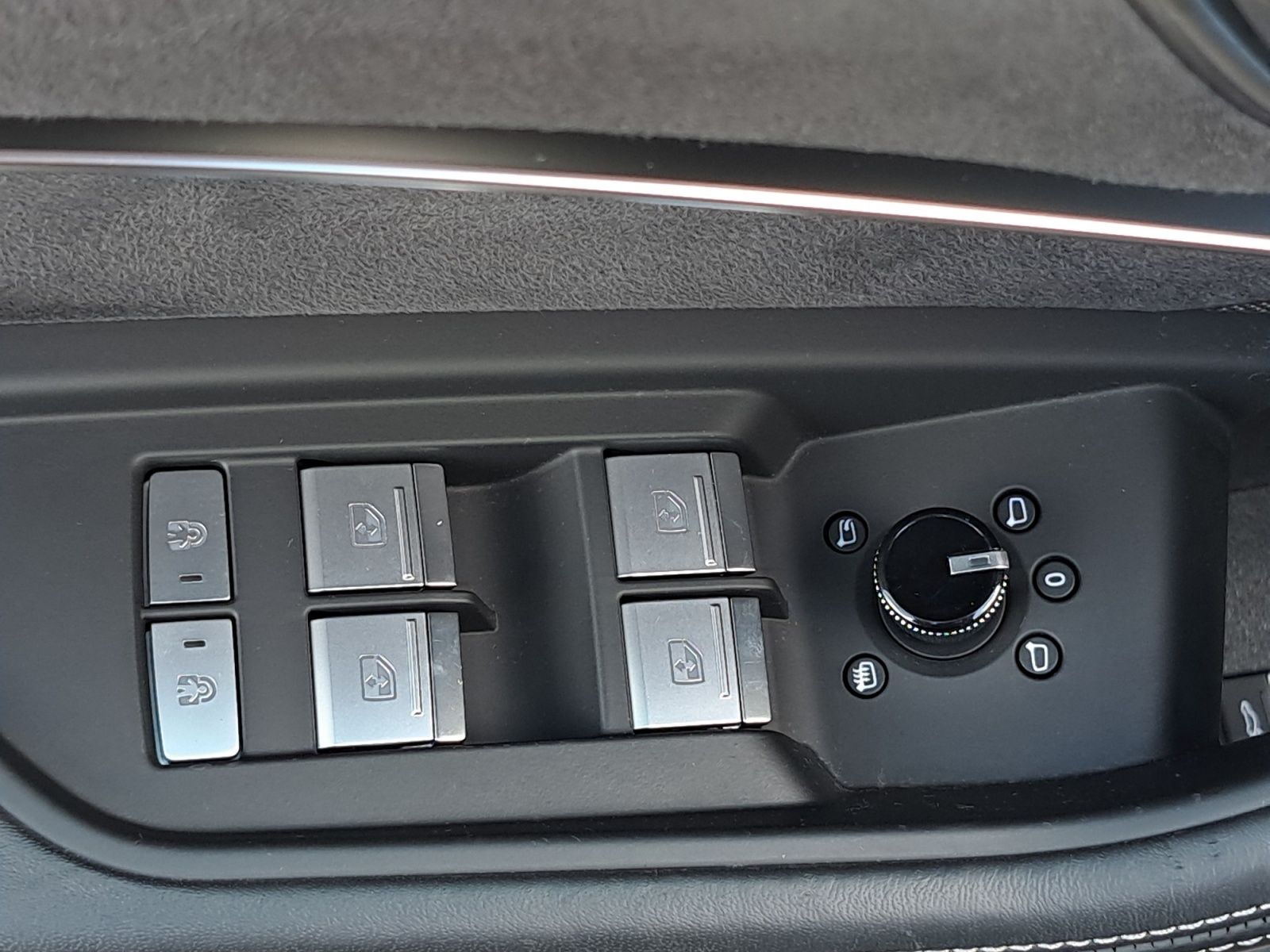Audi Q8 e-tron - Bild 16