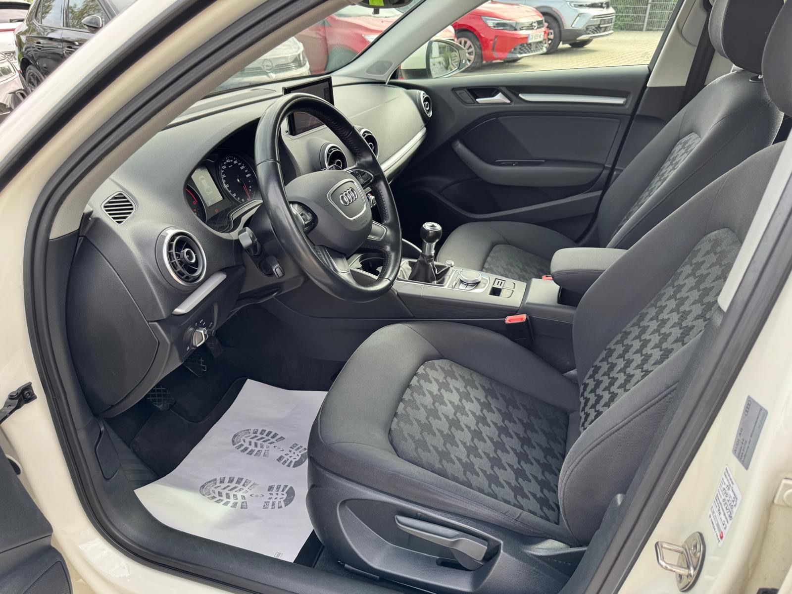 Fahrzeugabbildung Audi A3 Sportback 2.0 TDI°150 PS°Navi°Xenon°Shz°