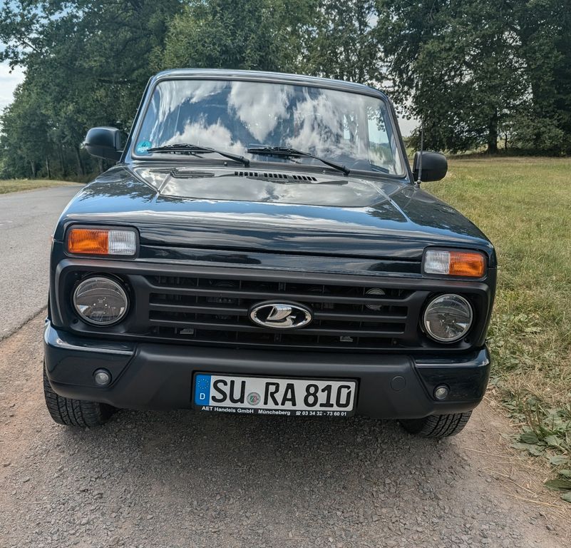 Image of Lada Niva