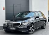 Mercedes-Benz E 220 d 4M*COMAND*DIG-TACHO*AHK*CAR-PLAY*KAMERA*