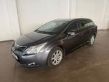 Toyota Avensis Kombi Executive 1.8 - Toyota Avensis aus 2010: Kombi