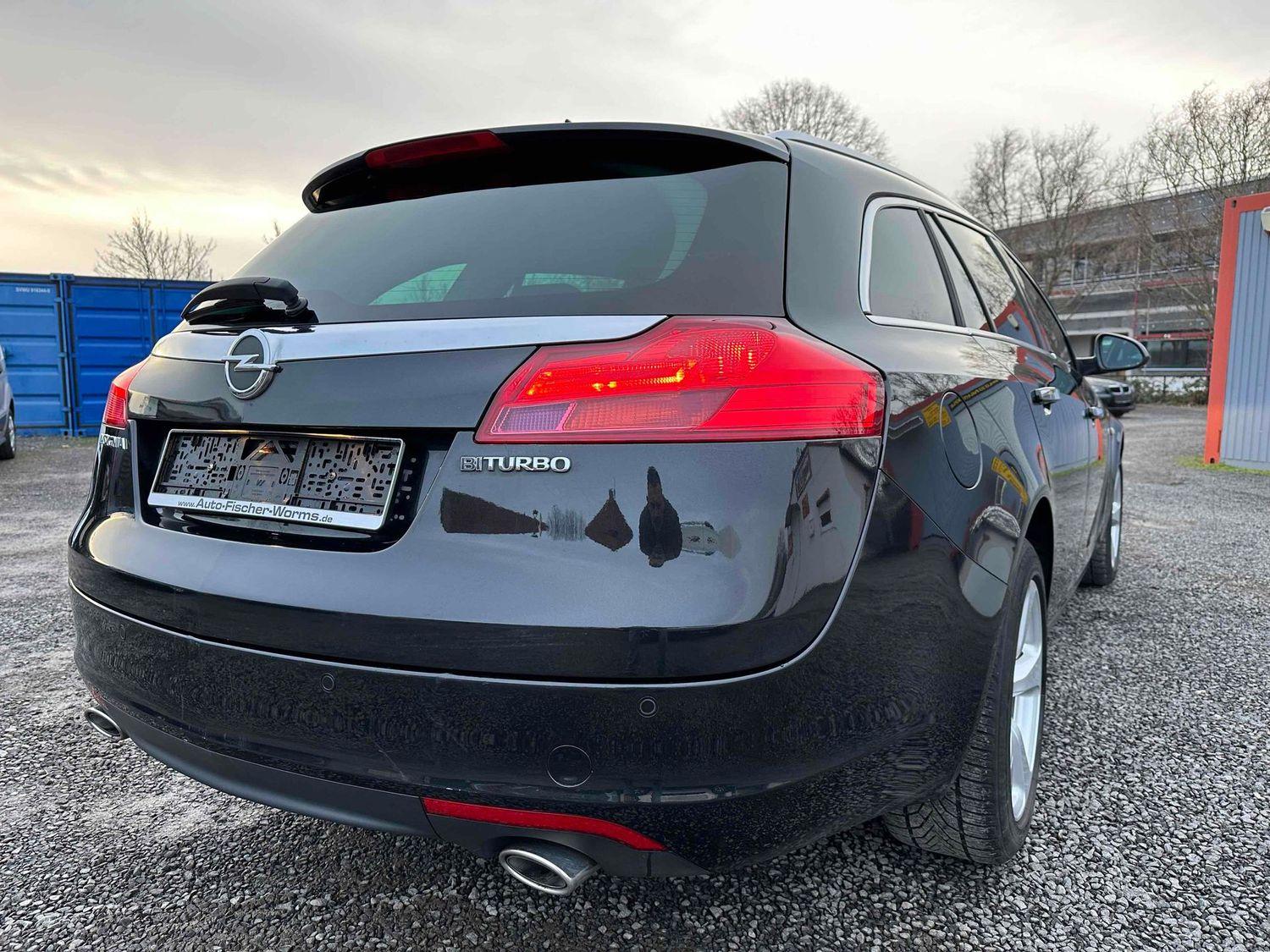 Opel Insignia 2013 — photo 10