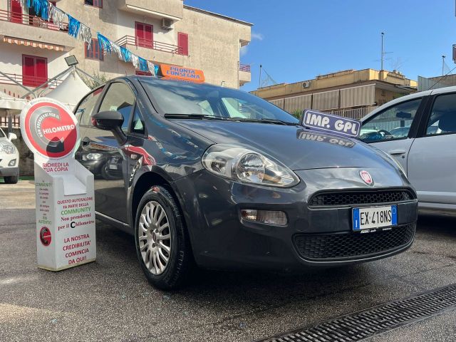 Fiat punto 1.4 benzina/gpl Anno 2015